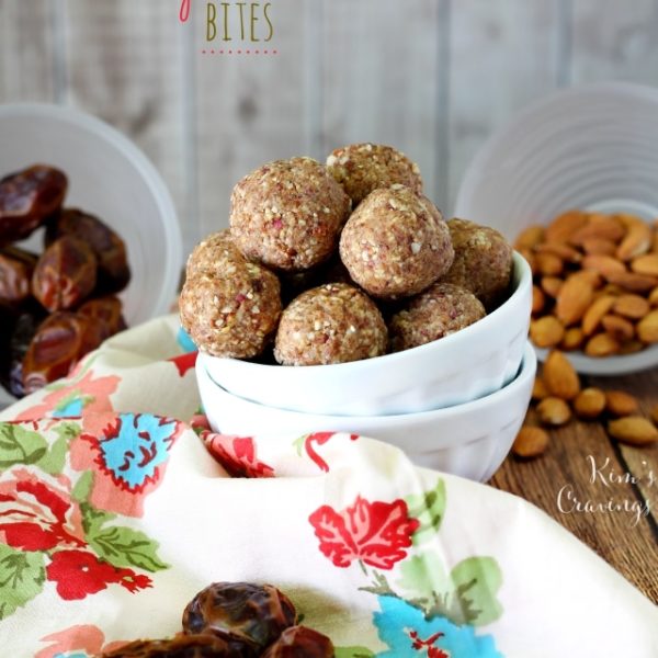 Blueberry Almond Protein Bites are incredibly tasty and the most perfect healthier sweet treat, thanks to the fun blueberry flavored blueberry almonds.