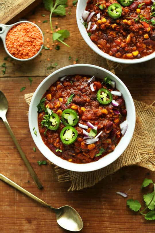 20 Healthy Chili Recipes - Kim's Cravings