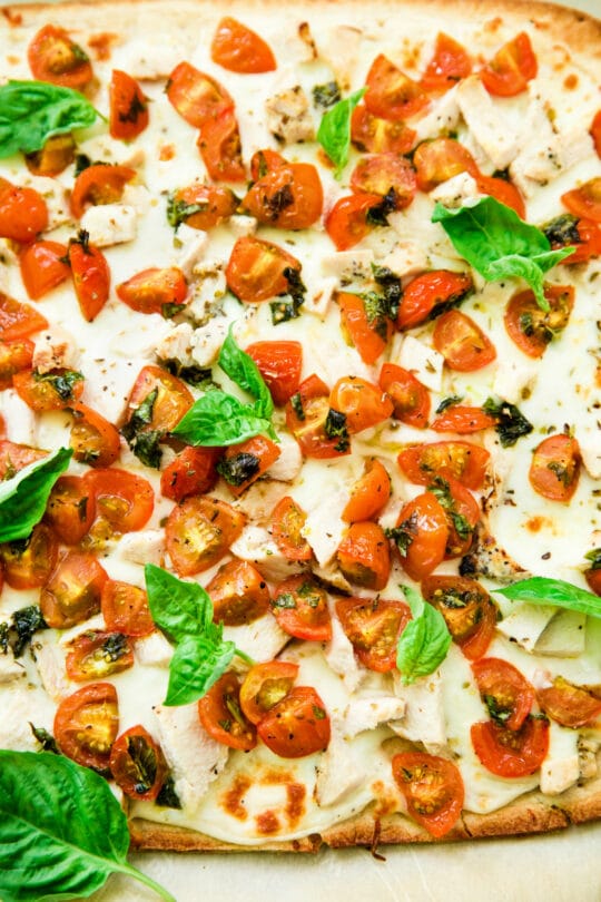 Bruschetta Chicken Alfredo Flatbread With Divine Flavor Tomatoes - Kim 