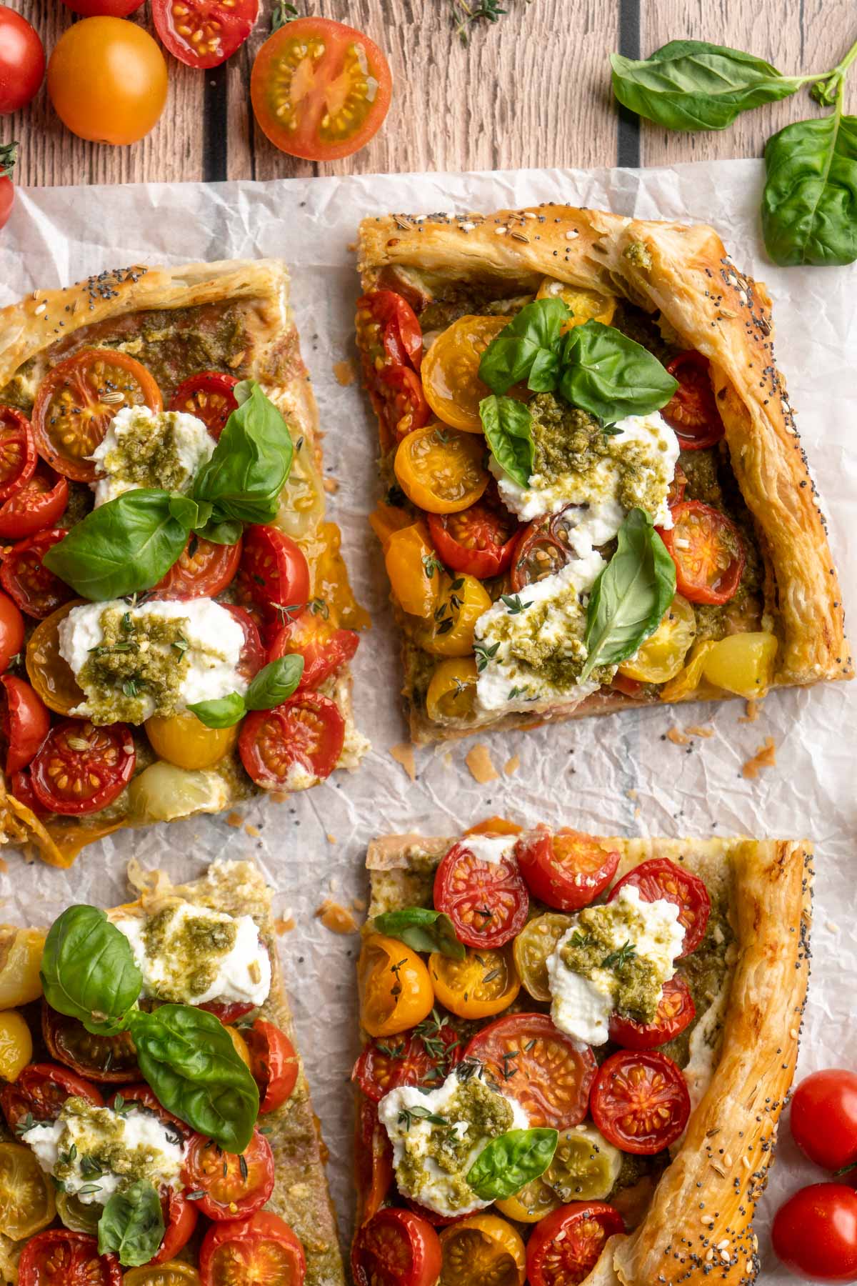 Tomato tart cut into 4 pieces.