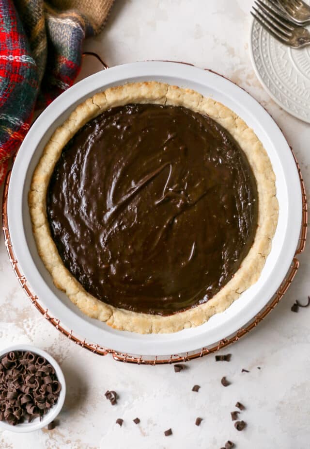 chocolate filling in an easy pie crust