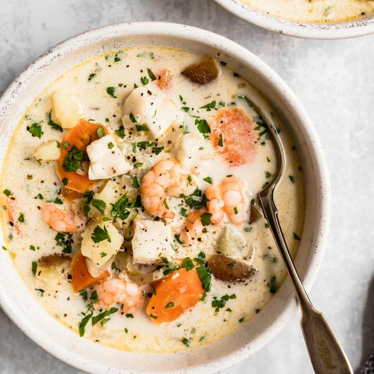 Healthy Seafood Chowder - Kim's Cravings