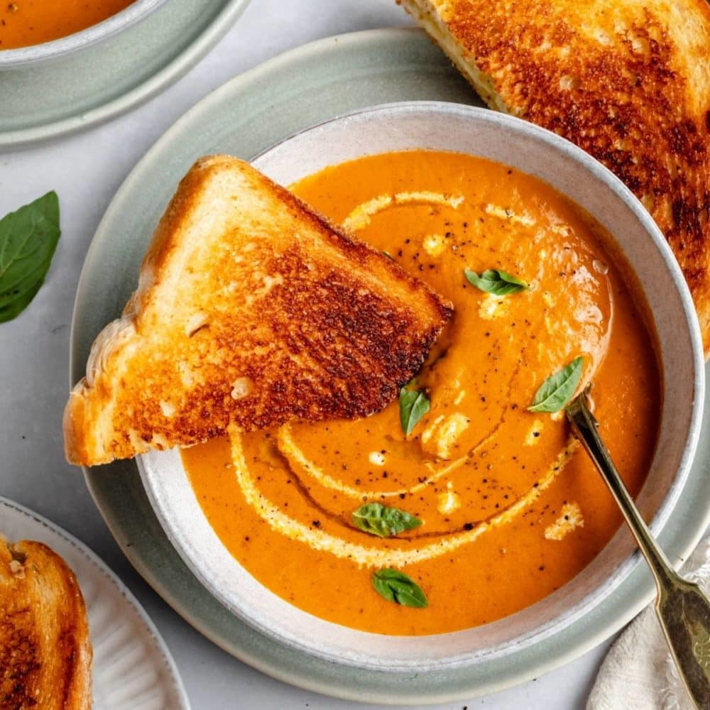 Roasted Tomato Soup - Kim's Cravings