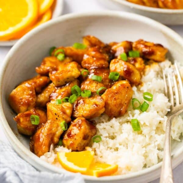 Orange chicken served with white rice.