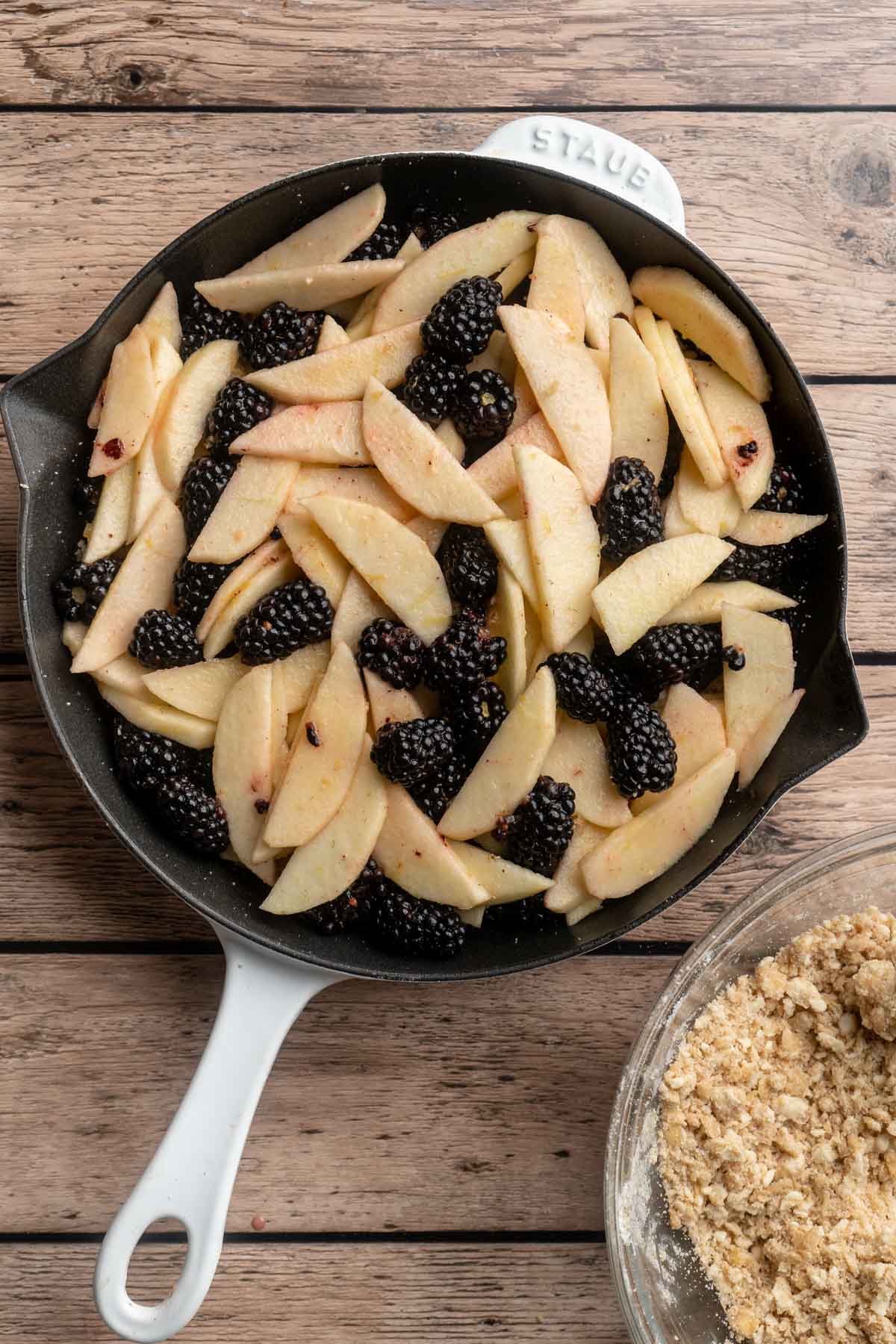 Add fruit filling to pan over crust.