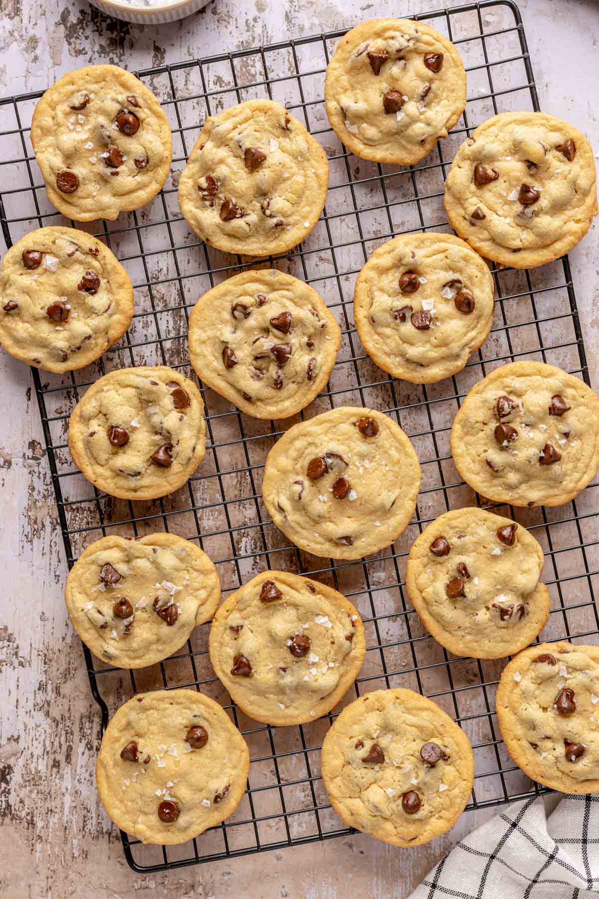 Crisco chocolate chip cookies on a wire rack.